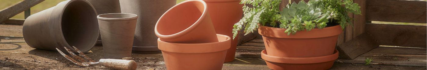 Potting Essentials | Woodlodge UK Garden Plant Pot Collection